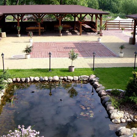 Hotel Piastowska Chojna ภายนอก รูปภาพ